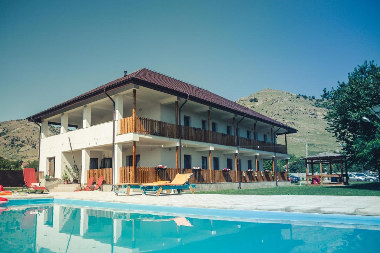 Pensiunea La Nenea Iancu Greci Bagian luar foto